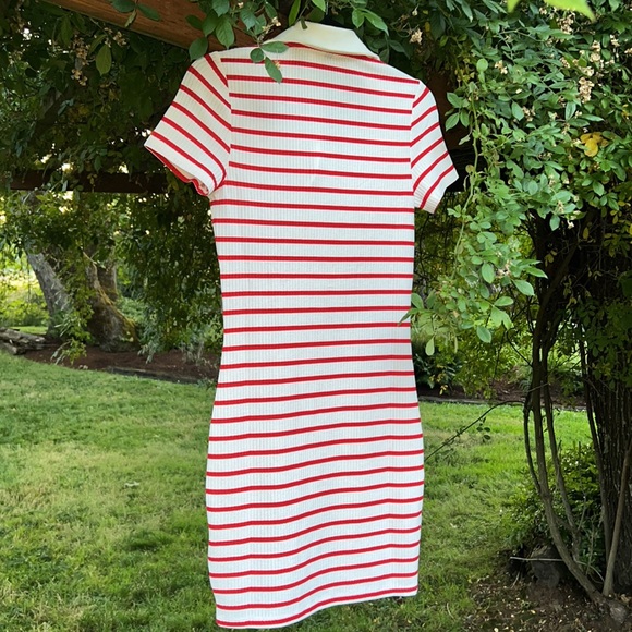 Striped Bodycon Mini Dress DIVIDED Red Stripes Polo Collar - Size M - Picture 5 of 8
